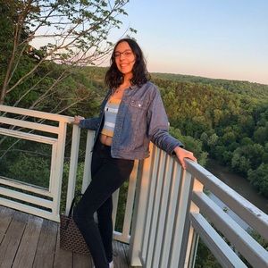 Meet your Posher, Tessa